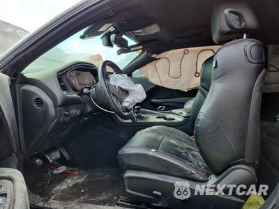Zdjęcie 7 z 13 samochodu: 2016 DODGE CHALLENGER SXT VIN:2C3CDZAG2GH130972 - miniatura