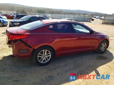 Trzecie zdjęcie samochodu z tyłu: 2011 KIA OPTIMA LX VIN:KNAGM4A7XB5127590 - miniatura