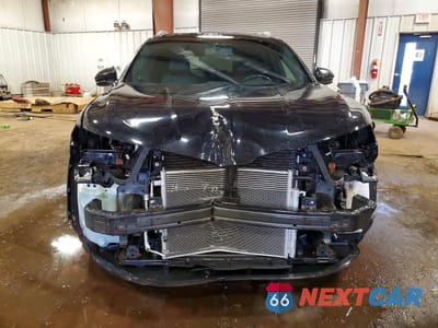 Piąte zdjęcie samochodu w środku: 2016 LINCOLN MKX PREMIERE VIN:2LMTJ6JR1GBL23038 - miniatura