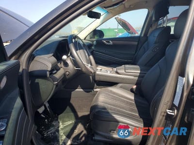 Zdjęcie 7 z 13 samochodu: 2024 GENESIS GV80 2.5T VIN:KMUHBDSB9RU170542 - miniatura