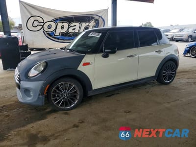 2017 MINI COOPER WMWXU1C51H2D58031 - główne zdjęcie licytacji z USA - miniatura