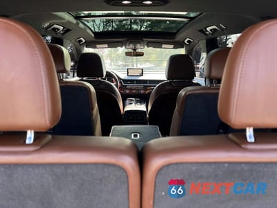 Zdjęcie 9 z 10 samochodu: 2018 AUDI Q7 PRESTIGE S-LINE VIN:WA1AAAF71JD003490 - miniatura