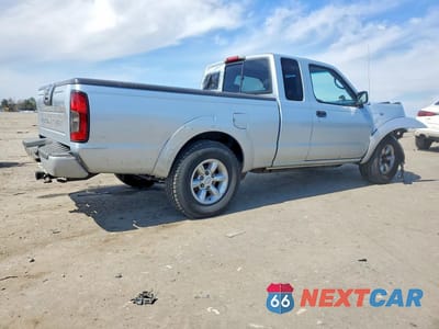 Trzecie zdjęcie samochodu z tyłu: 2003 NISSAN FRONTIER STANDARD VIN:1N6DD26T83C411620 - miniatura