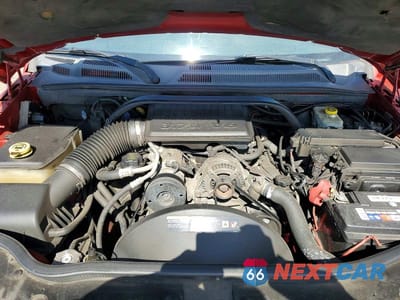 Zdjęcie 12 z 12 samochodu: 2006 JEEP COMMANDER VIN:1J8HG48K36C219711 - miniatura