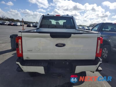 Zdjęcie 6 z 11 samochodu: 2024 FORD F250 SUPER DUTY VIN:1FT8W2BA1RED44570 - miniatura