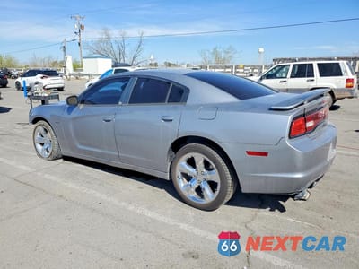 Drugie zdjęcie samochodu z przodu: 2011 DODGE CHARGER R VIN:2B3CL5CT1BH519789 - miniatura