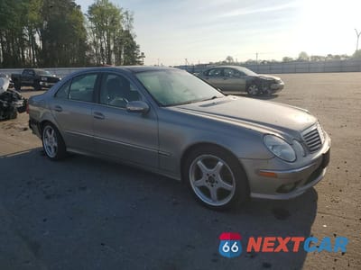 Czwarte zdjęcie samochodu z boku: 2005 MERCEDES-BENZ E 320 VIN:WDBUF65J85A614864 - miniatura