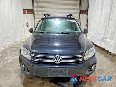 Piąte zdjęcie samochodu w środku: 2017 VOLKSWAGEN TIGUAN SEL VIN:WVGWV7AXXHW505659 - miniatura