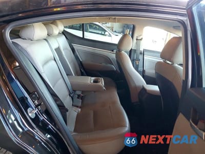 Zdjęcie 10 z 12 samochodu: 2019 HYUNDAI ELANTRA LIMITED VIN:5NPD84LF3KH409603 - miniatura