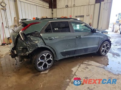 Trzecie zdjęcie samochodu z tyłu: 2023 KIA NIRO EX TOURING VIN:KNDCR3LE7P5070782 - miniatura