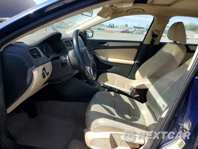 Zdjęcie 7 z 12 samochodu: 2012 VOLKSWAGEN JETTA SE VIN:3VWBP7AJ3CM384780 - miniatura