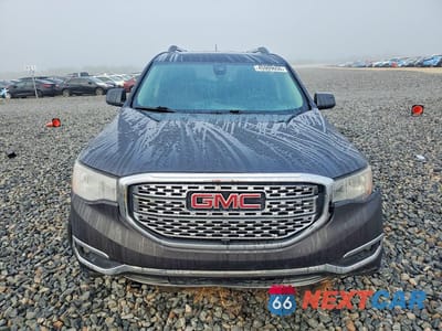 Piąte zdjęcie samochodu w środku: 2018 GMC ACADIA DENALI VIN:1GKKNXLS4JZ102340 - miniatura