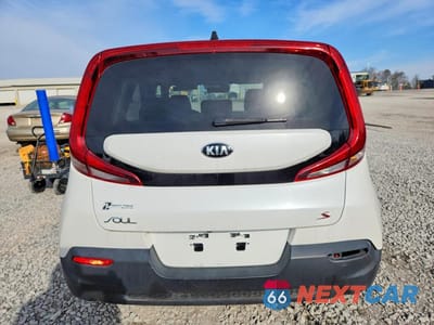 Zdjęcie 6 z 12 samochodu: 2021 KIA SOUL S VIN:KNDJ23AU5M7750878 - miniatura
