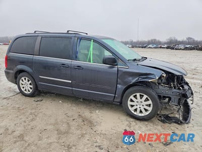 Czwarte zdjęcie samochodu z boku: 2014 CHRYSLER TOWN & COUNTRY TOURING VIN:2C4RC1BGXER396000 - miniatura