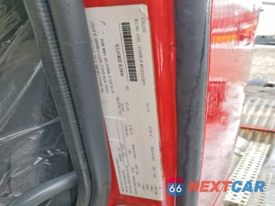 Zdjęcie 10 z 10 samochodu: 2013 VOLVO VHD SEMI TRUCK VIN:4V4KC9EJ8DN147556 - miniatura