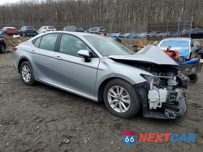 Czwarte zdjęcie samochodu z boku: 2025 TOYOTA CAMRY LE VIN:4T1DAACK4SU040199 - miniatura