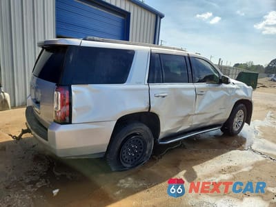 Trzecie zdjęcie samochodu z tyłu: 2018 GMC YUKON SLT VIN:1GKS2BKCXJR302466 - miniatura