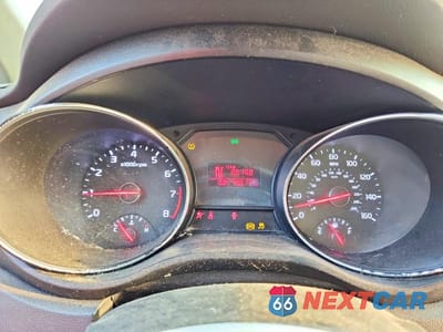 Zdjęcie 9 z 12 samochodu: 2016 KIA SEDONA LX VIN:KNDMB5C17G6112010 - miniatura