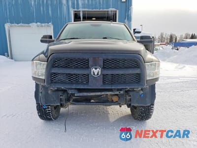Piąte zdjęcie samochodu w środku: 2014 RAM 3500 ST VIN:3C63R3GT7EG242797 - miniatura