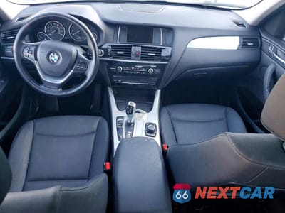 Zdjęcie 8 z 12 samochodu: 2017 BMW X3 SDRIVE28I VIN:5UXWZ7C59H0U46593 - miniatura