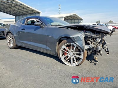 Czwarte zdjęcie samochodu z boku: 2017 CHEVROLET CAMARO SS VIN:1G1FH1R77H0142035 - miniatura