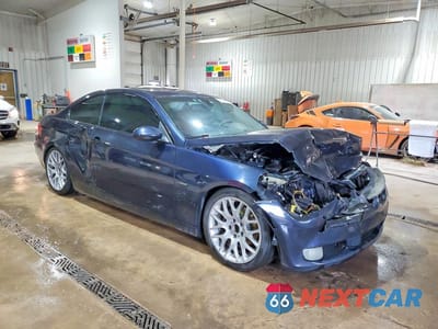 Czwarte zdjęcie samochodu z boku: 2007 BMW 328 I SULEV VIN:WBAWV13547PG07142 - miniatura