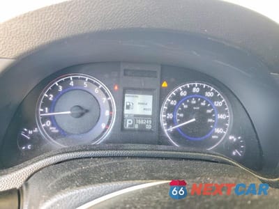 Zdjęcie 9 z 12 samochodu: 2015 INFINITI Q40 BASE VIN:JN1CV6AR3FM523936 - miniatura