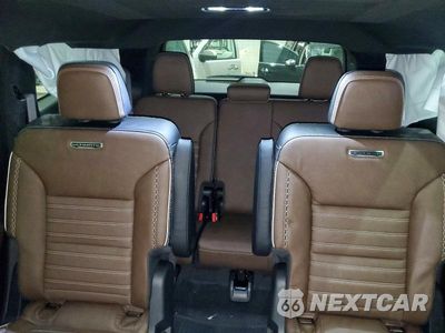 Zdjęcie 10 z 13 samochodu: 2026 GMC ACADIA DENALI ULTIMATE VIN:1GKENTKS5TJ210264 - miniatura