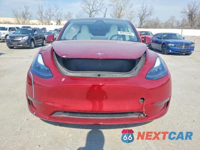 Piąte zdjęcie samochodu w środku: 2024 TESLA MODEL Y VIN:7SAYGDED2RF208318 - miniatura