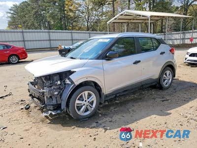 2019 NISSAN KICKS S 3N1CP5CU0KL559187 - główne zdjęcie licytacji z USA - miniatura