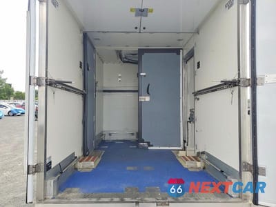 Zdjęcie 10 z 13 samochodu: 2020 FORD TRANSIT DELIVERY VAN VIN:1FDBW5Z8XLKB52482 - miniatura