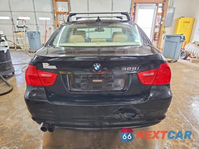 Zdjęcie 6 z 11 samochodu: 2009 BMW 328 I VIN:WBAPH77539NM29387 - miniatura
