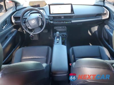 Zdjęcie 8 z 12 samochodu: 2024 TOYOTA PRIUS XLE VIN:JTDADABU0R3009534 - miniatura