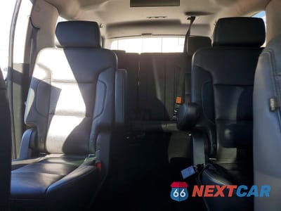 Zdjęcie 10 z 14 samochodu: 2020 GMC YUKON XL C1500 SLT VIN:1GKS1GKC0LR300776 - miniatura