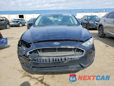 Piąte zdjęcie samochodu w środku: 2020 FORD FUSION SE VIN:3FA6P0HD1LR220674 - miniatura