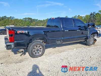 Trzecie zdjęcie samochodu z tyłu: 2025 FORD F350 SUPER DUTY VIN:1FT8W3BT5SEC92518 - miniatura