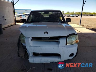 Piąte zdjęcie samochodu w środku: 2004 NISSAN FRONTIER XE-V6 VIN:1N6ED27T34C439216 - miniatura