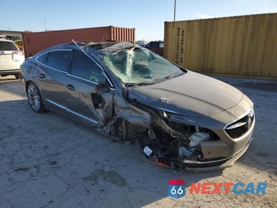 Czwarte zdjęcie samochodu z boku: 2017 BUICK LACROSSE PREMIUM VIN:1G4ZR5SS0HU197311 - miniatura