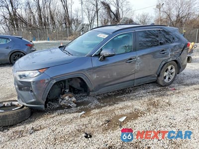 2020 TOYOTA RAV4 XLE 2T3P1RFV2LC127899 - główne zdjęcie licytacji z USA - miniatura