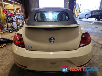 Zdjęcie 6 z 13 samochodu: 2019 VOLKSWAGEN BEETLE S VIN:3VW5DAAT7KM502798 - miniatura