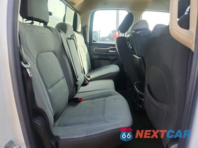 Zdjęcie 10 z 12 samochodu: 2020 RAM TRUCKS 1500 BIG HORN VIN:1C6SRFBTXLN164864 - miniatura