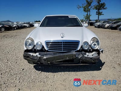 Piąte zdjęcie samochodu w środku: 2000 MERCEDES-BENZ E-CLASS E320 VIN:WDBJF65J0YB149580 - miniatura