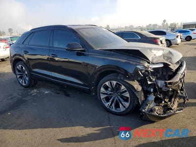 Czwarte zdjęcie samochodu z boku: 2024 AUDI Q8 PREMIUM PLUS S-LINE VIN:WA1EVBF12RD017191 - miniatura