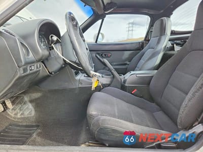 Zdjęcie 7 z 12 samochodu: 1994 MAZDA MX-5 MIATA VIN:JM1NA3539R0505846 - miniatura