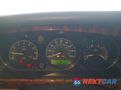 Zdjęcie 9 z 12 samochodu: 2004 JAGUAR XJ8 VIN:SAJWA71C04SG25165 - miniatura