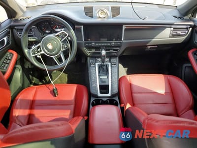 Zdjęcie 8 z 12 samochodu: 2021 PORSCHE MACAN GTS VIN:WP1AG2A57MLB52740 - miniatura