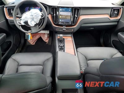 Zdjęcie 8 z 12 samochodu: 2024 VOLVO XC60 PLUS VIN:YV4L12RL7R1879777 - miniatura