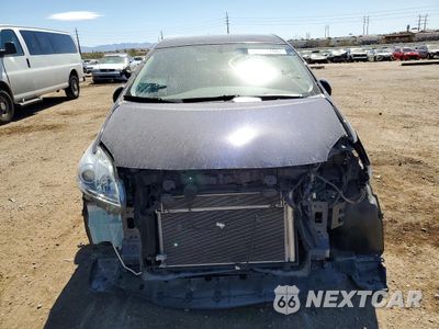 Piąte zdjęcie samochodu w środku: 2015 TOYOTA PRIUS FOUR VIN:JTDKN3DU0F1881598 - miniatura