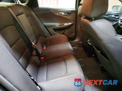 Zdjęcie 10 z 12 samochodu: 2019 CHEVROLET MALIBU LT VIN:1G1ZD5ST6KF150932 - miniatura