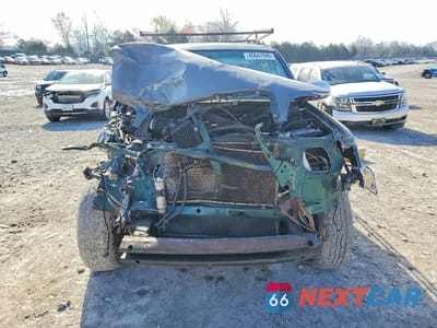 Piąte zdjęcie samochodu w środku: 2000 TOYOTA TUNDRA VIN:5TBBT4415YS037069 - miniatura